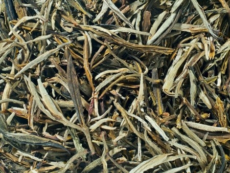 Huang Ya Yellow Tips – gul te fra Yunnan
